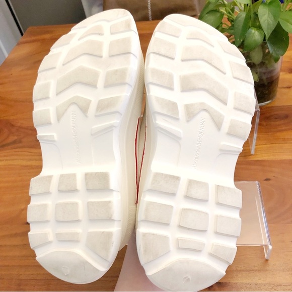 ALEXANDER MCQUEEN Tread Slick Low Top White Sneakers Size: Women US 6.5. - Picture 9 of 15
